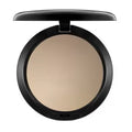 Huda Beauty 2 in 1 Powder Cake