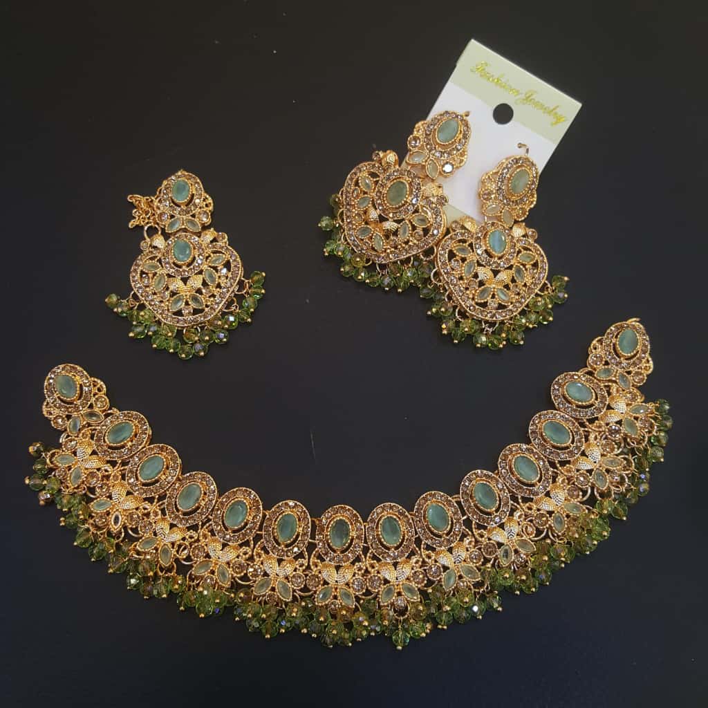 Elegant Green & Gold Choker Necklace Set with Earrings