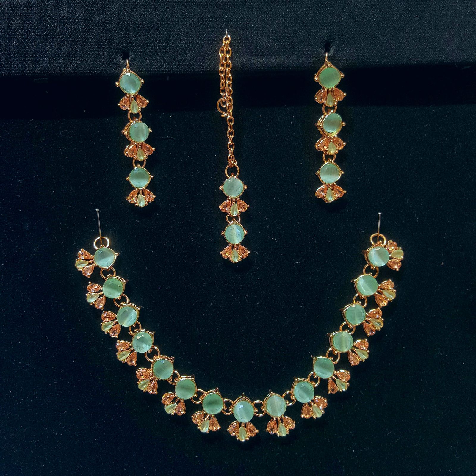 Emerald Sea Blue Necklace Set – Elegant Bridal Jewelry with Earrings & Tikka