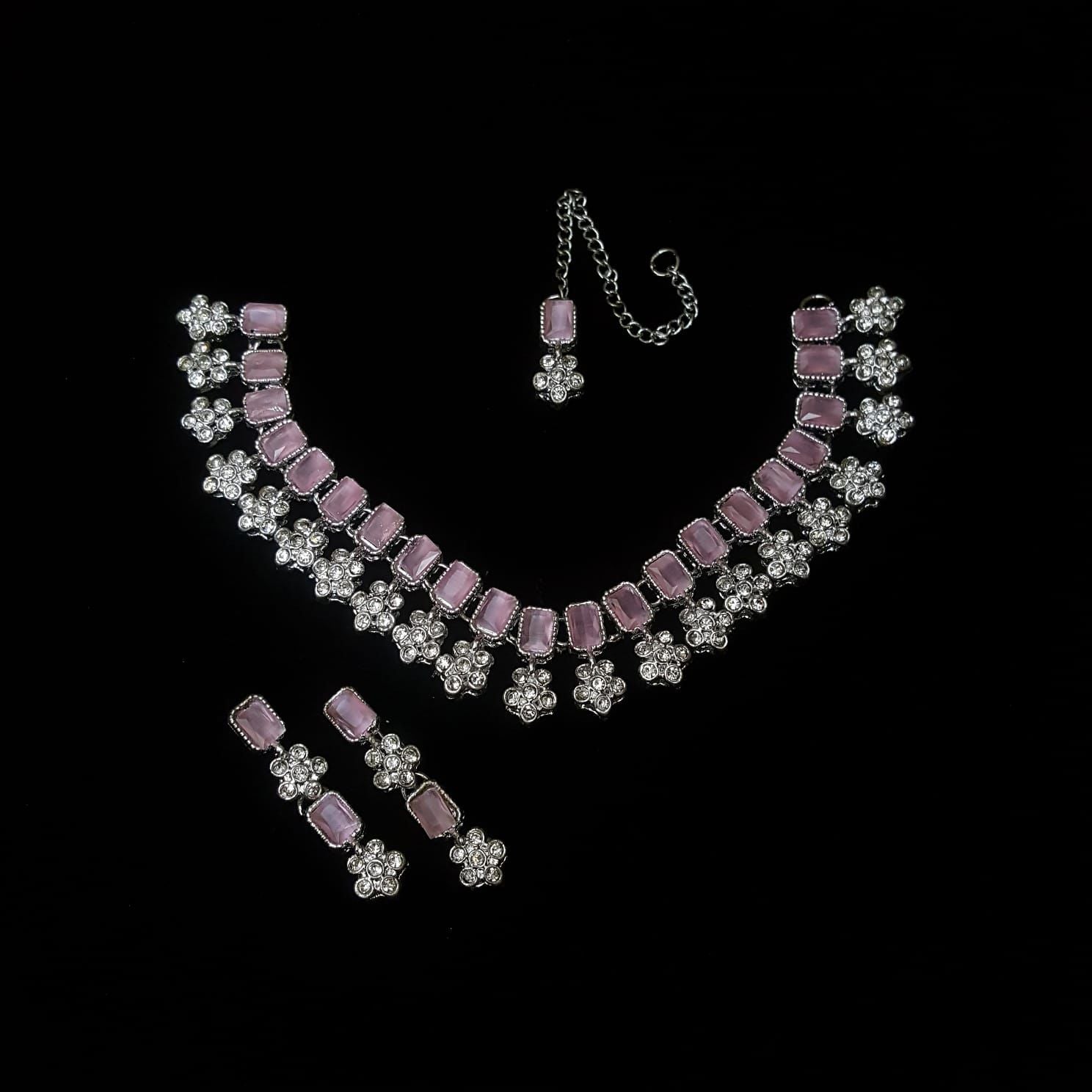 Blush Pink & Gold Plated Bridal Necklace Set – Kundan Jewelry with Earrings & Tikka